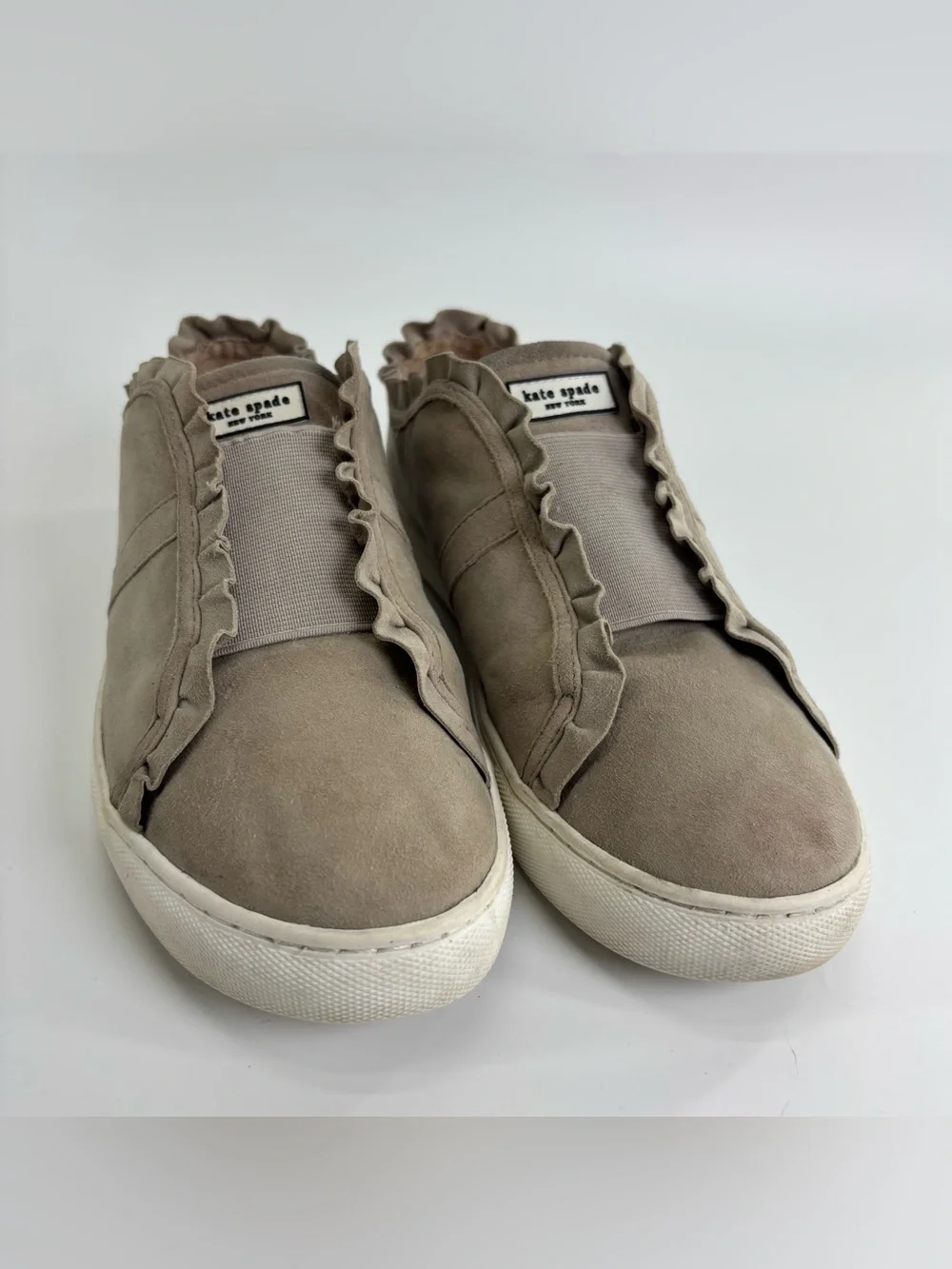 Kate Spade Lance ruffled suede sneakers 8.5 taupe gray